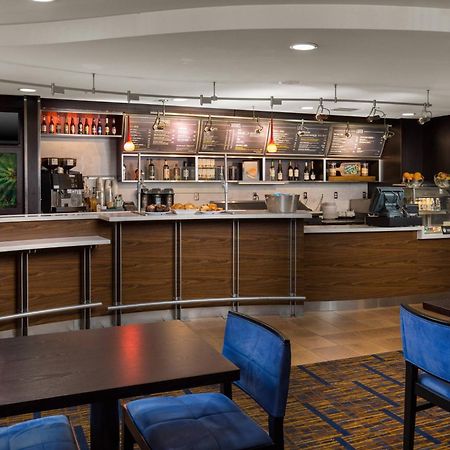 Courtyard By Marriott Ontario Rancho Cucamonga Hotel Exterior foto