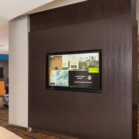 Courtyard By Marriott Ontario Rancho Cucamonga Hotel Exterior foto