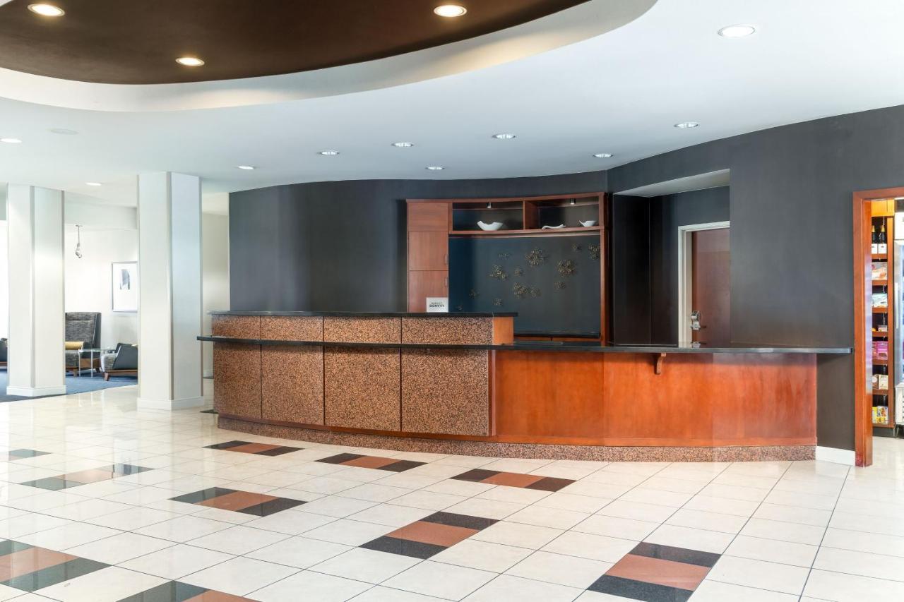 Courtyard By Marriott Ontario Rancho Cucamonga Hotel Exterior foto