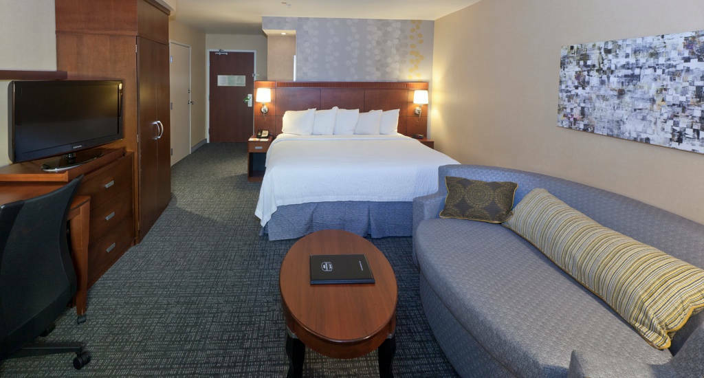 Courtyard By Marriott Ontario Rancho Cucamonga Hotel Exterior foto